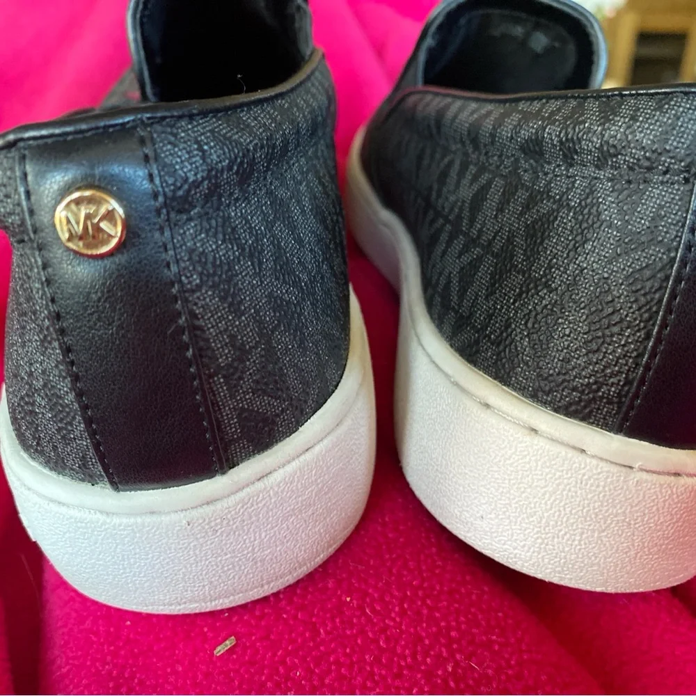 Michael Kors 10 Women shoes tennis black white - Picture 4 of 6